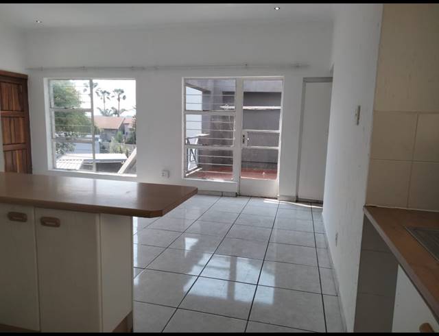 2 BEDROOM FLAT FOR SALE IN RADIOKOP